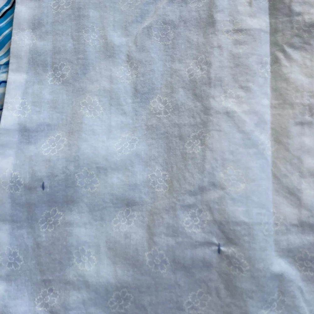 40”x44” Handmade Patchwork Knot Square Quilt Blue Florals Cotton